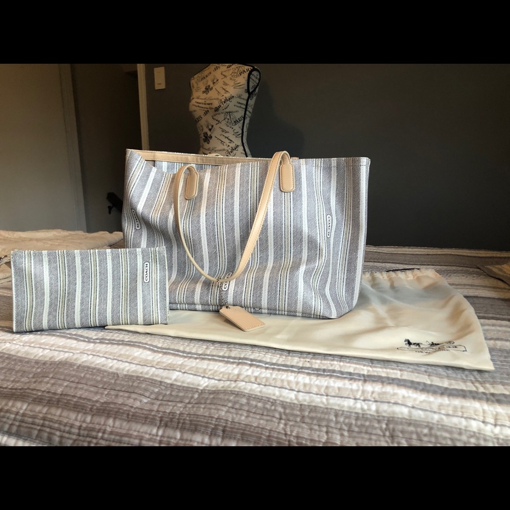Coach Coated Canvas Signature Tote and Make Up bag